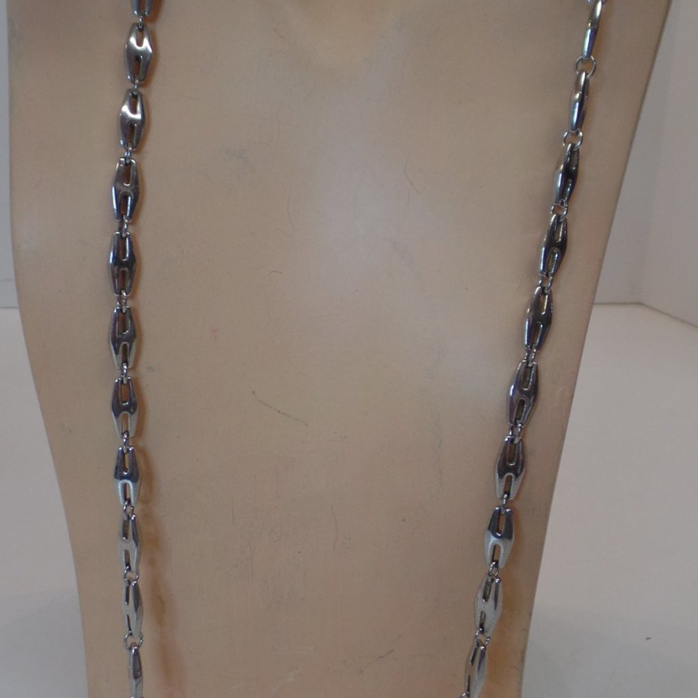 Silvertone Large Link 34" Necklace Double Wrap - Picture 6 of 12